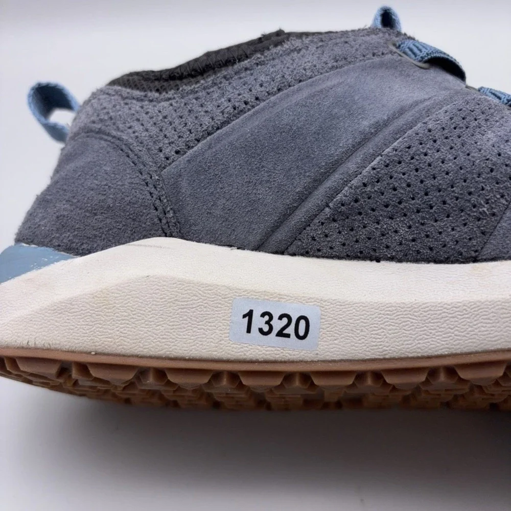 LL Bean Shoes Women 7 Gray Suede Perforated Outdoor Vista Low Lace Sneakers